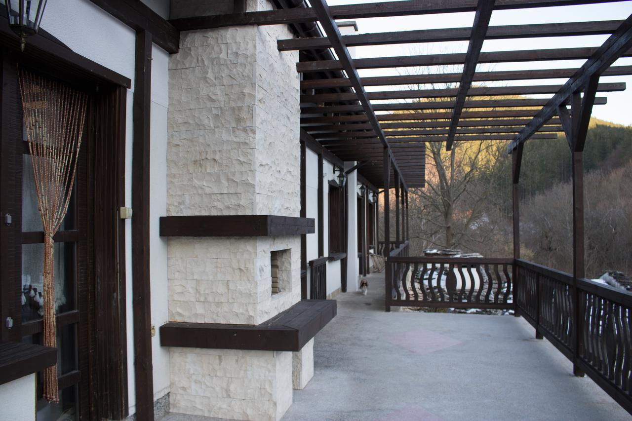 Guest House Pekliuk Gulubovtsi エクステリア 写真